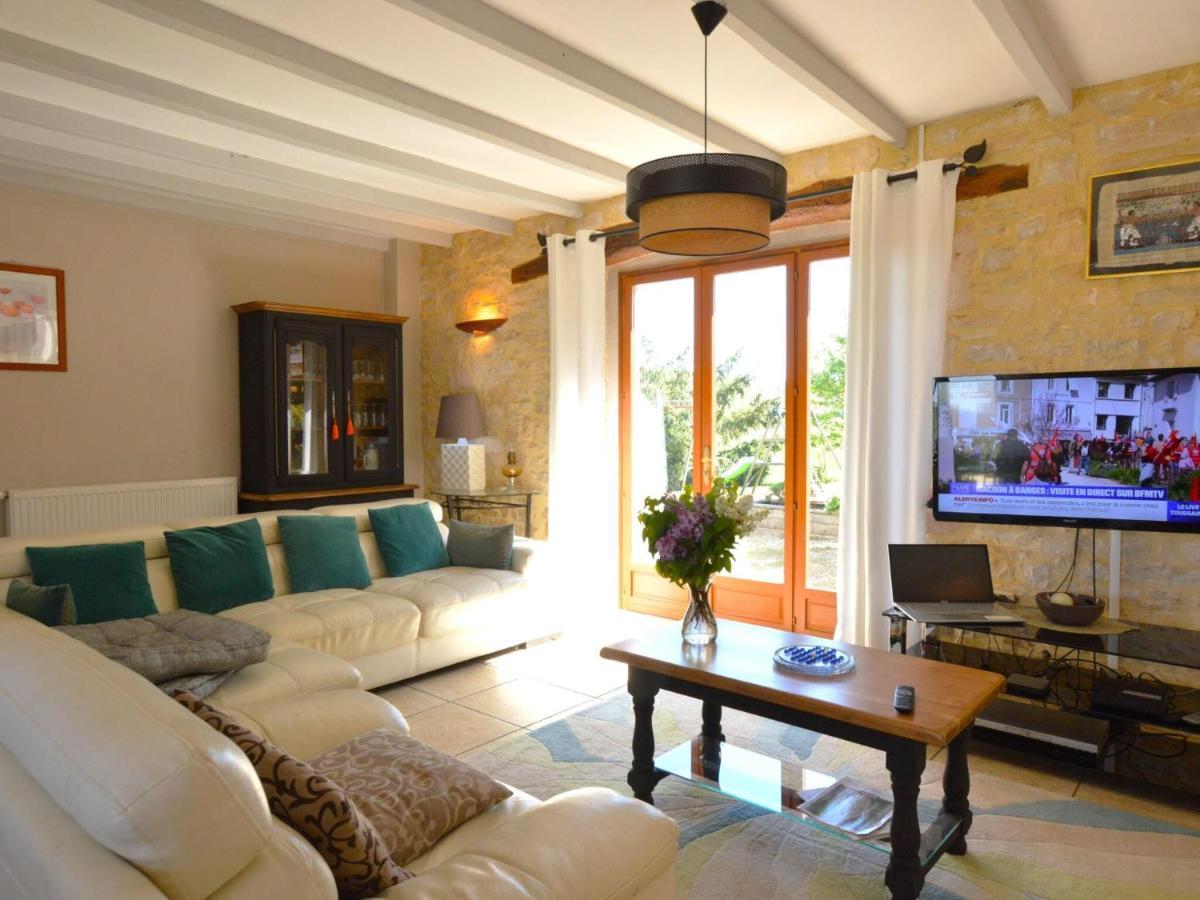 Charming Holiday Home With Pool Lavercantiere Екстер'єр фото